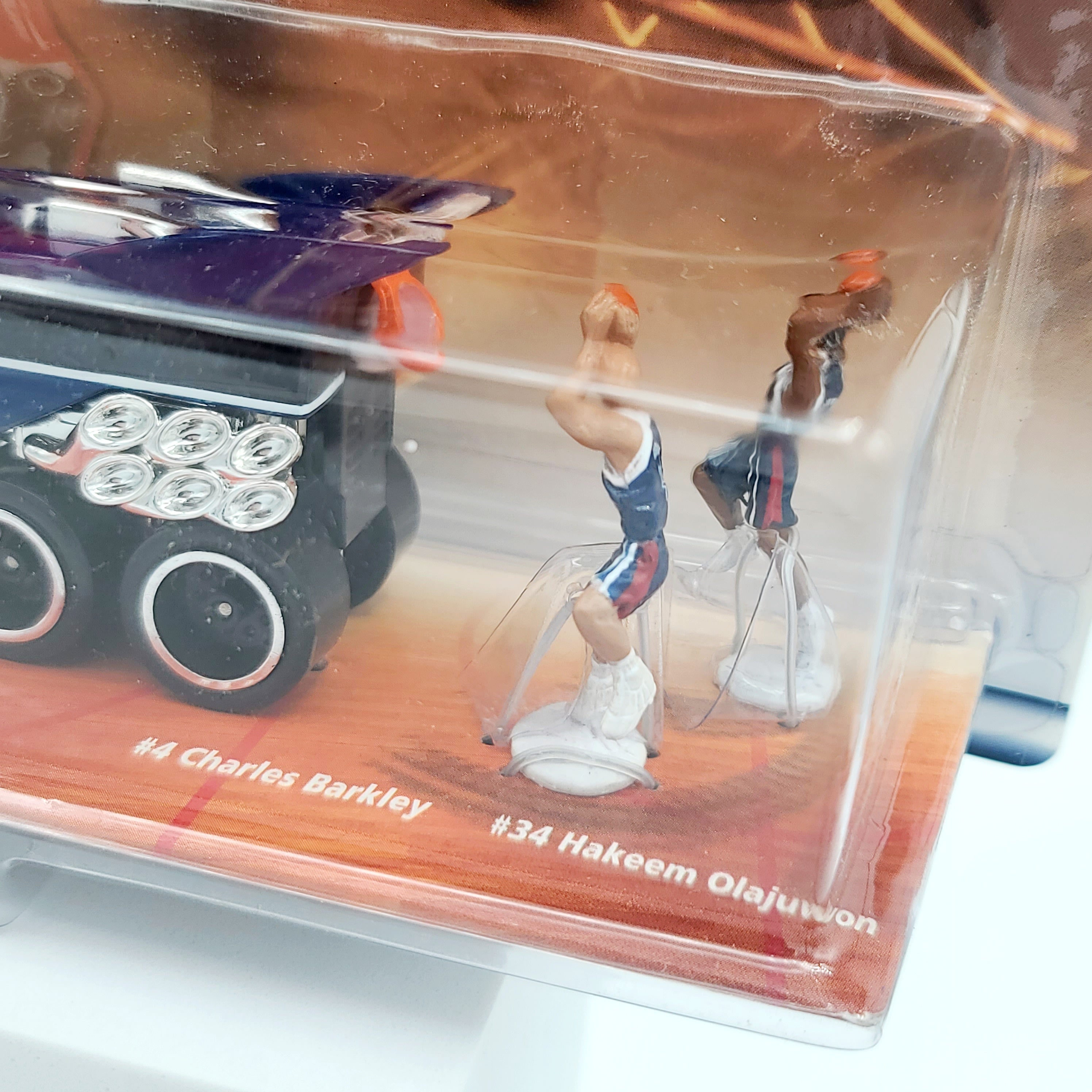 Hot Wheels VW Drag Bus - Houston Rockets, Barkley / Olajuwon (1998 HW Pro Show - Court Collection)